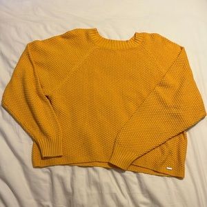 mustard yellow knitted sweater